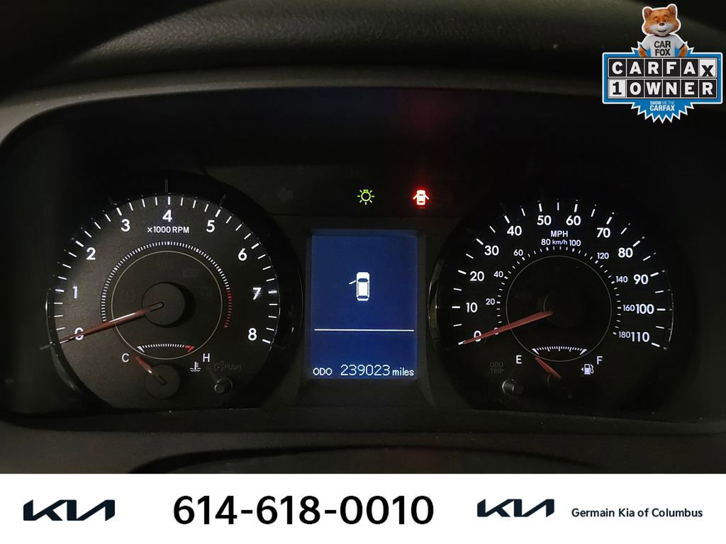 Used 2017 Toyota Sienna LE image 23