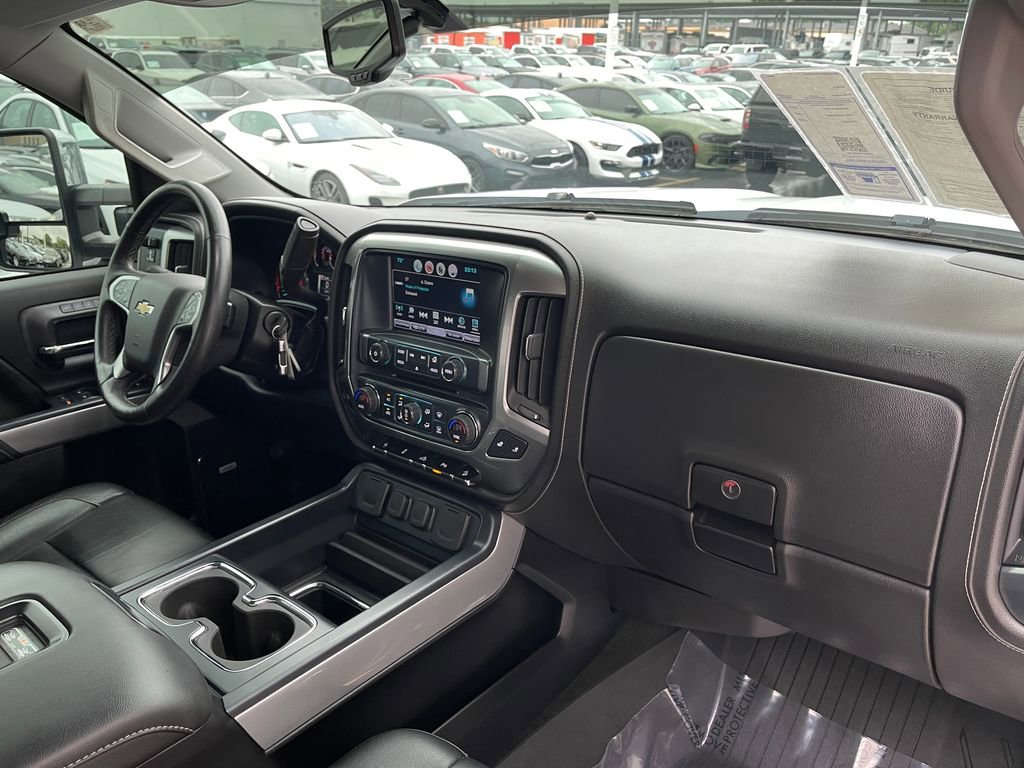 Used 2017 Chevrolet Silverado 2500 LTZ w/ Vortec Plus Package image 18