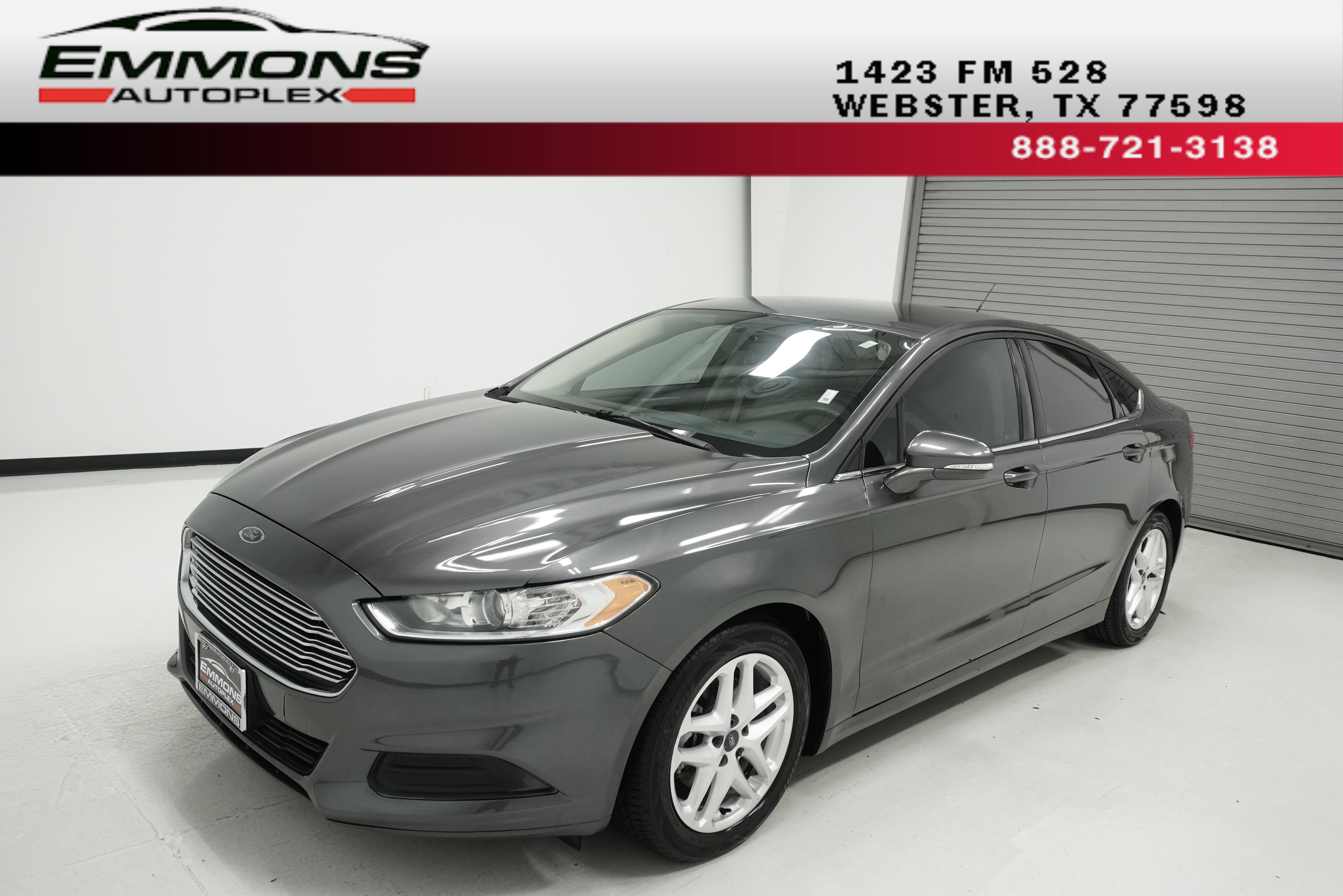 Used 2016 Ford Fusion SE FWD video 1