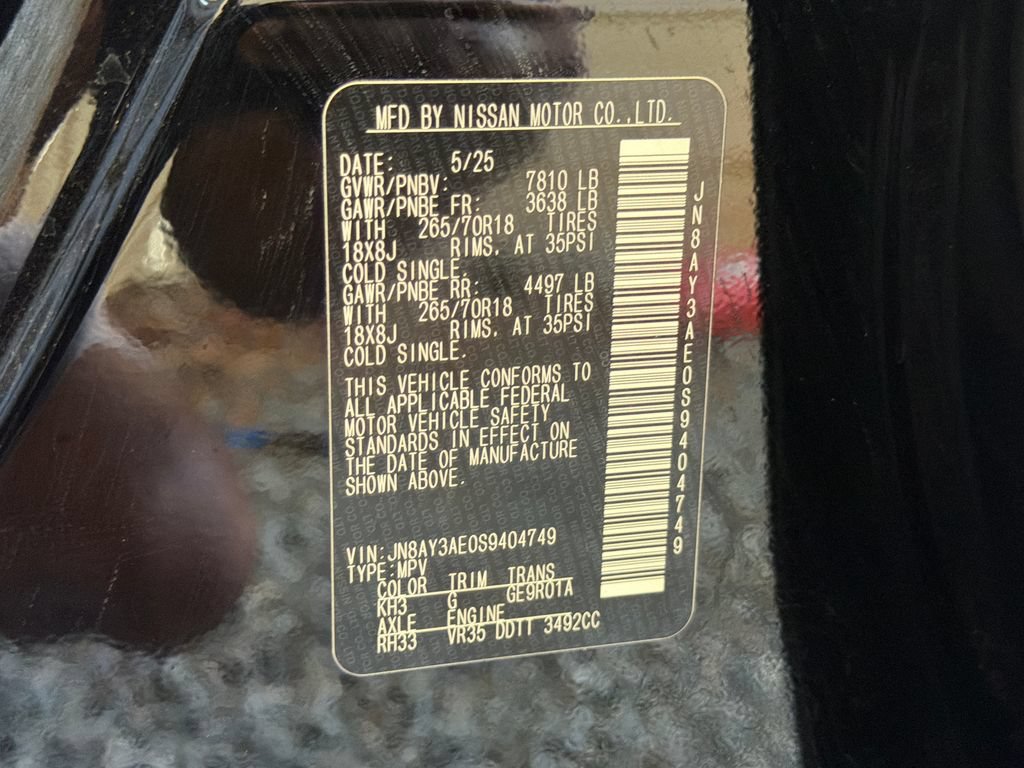 Used 2025 Nissan Armada SV AWD/4WD image 37