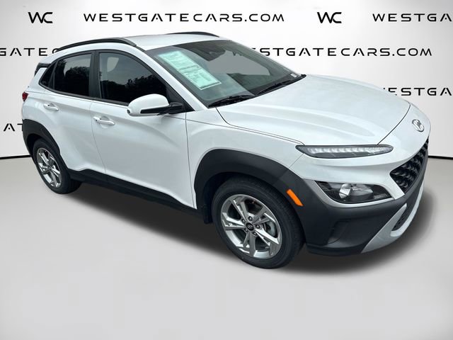 Used 2023 Hyundai Kona SEL w/ Cargo Package FWD image 43