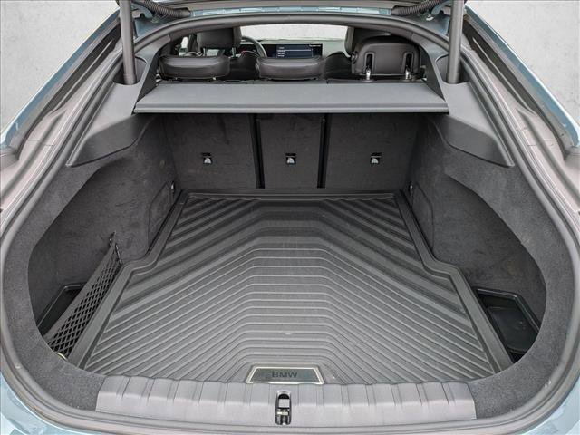 Used 2025 BMW i4 eDrive40 RWD image 6