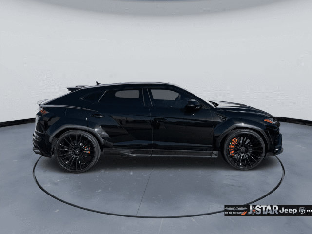 Used 2021 Lamborghini Urus AWD/4WD image 4