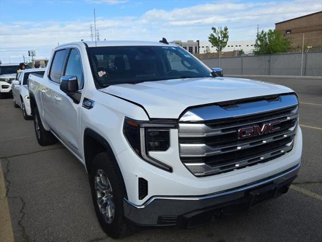 Used 2023 GMC Sierra 1500 SLE AWD/4WD image 3
