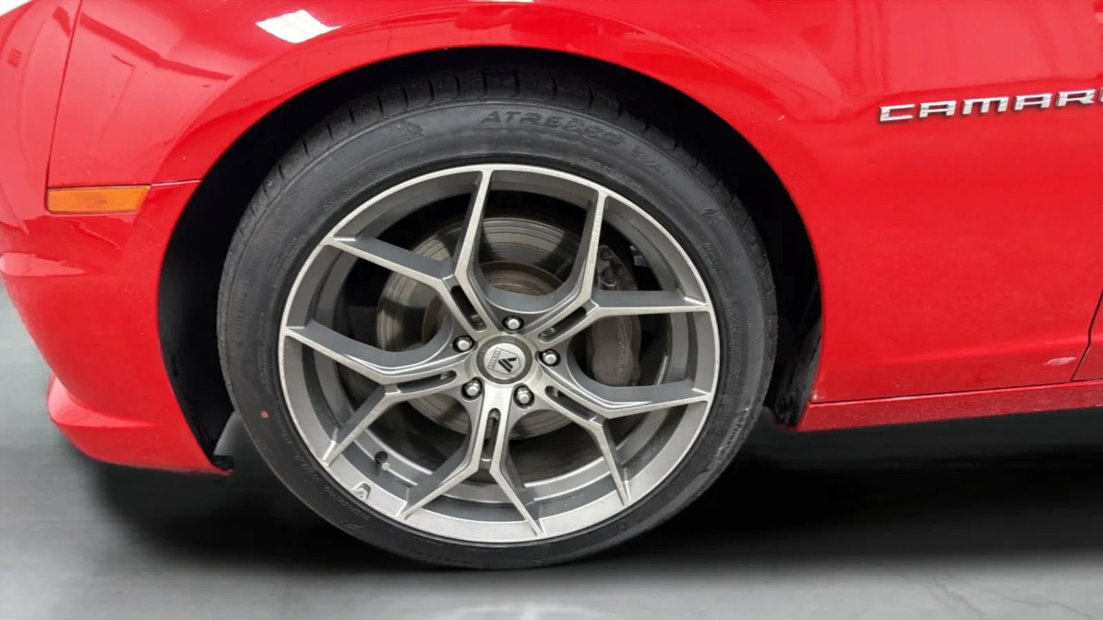 Used 2010 Chevrolet Camaro SS w/ RS Package RWD image 26