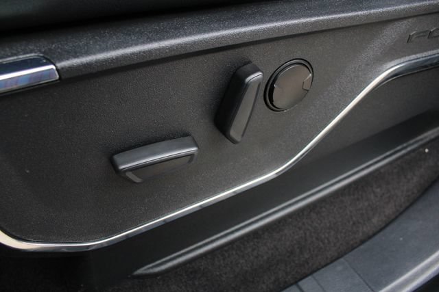 Used 2022 Ford F150 Lariat AWD/4WD image 3
