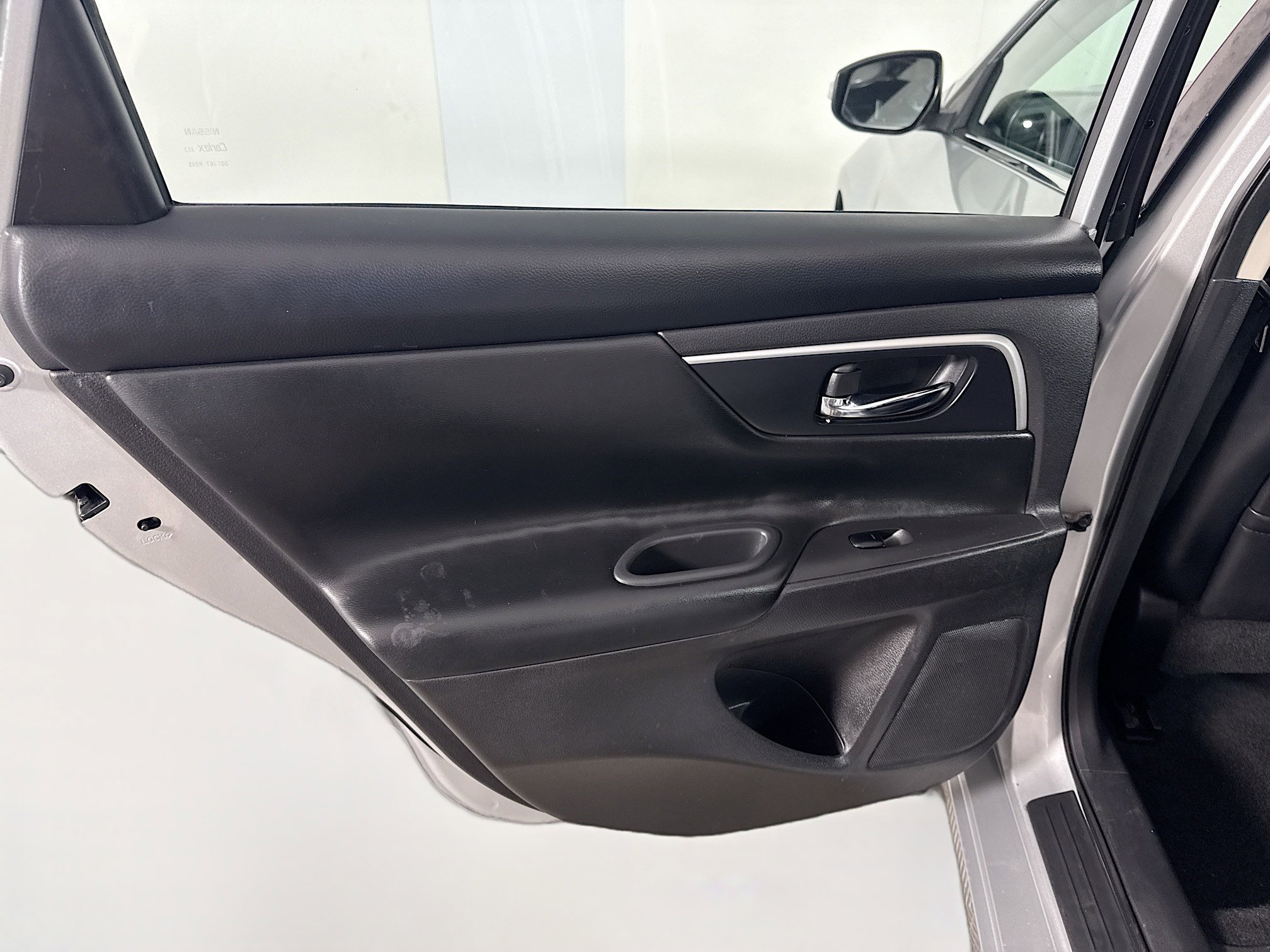 Used 2016 Nissan Altima 2.5 SL w/ 2.5 Technology w/LED Package image 26