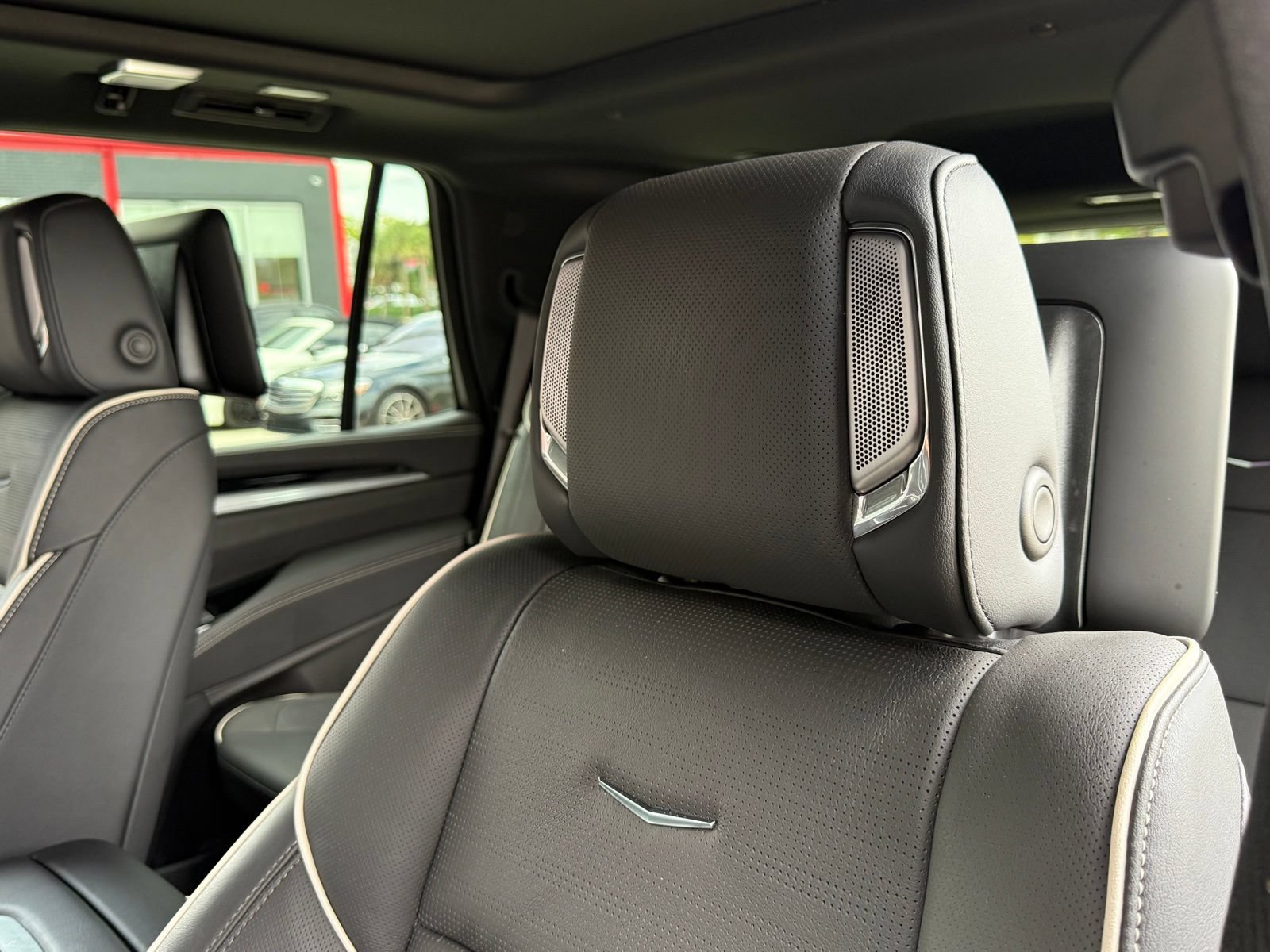 Used 2025 Cadillac Escalade Sport w/ Touring Package AWD/4WD image 15
