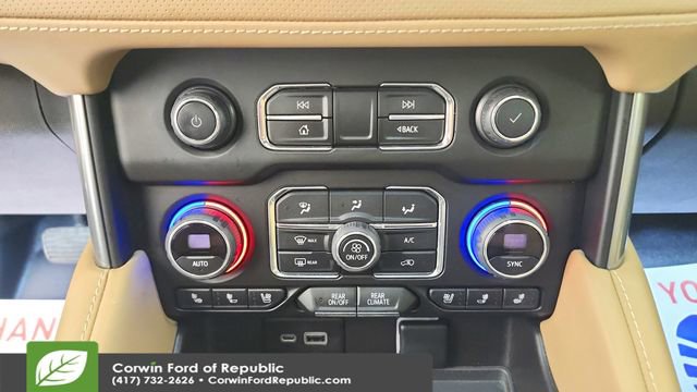 Used 2023 Chevrolet Suburban Premier w/ Texas Edition image 19