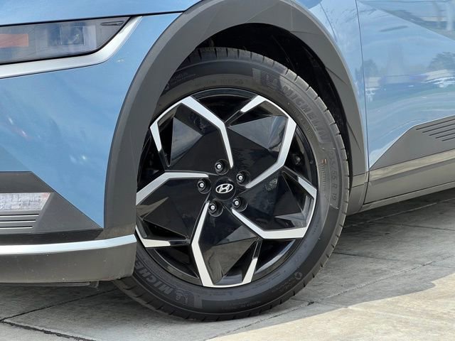 Certified 2024 Hyundai Ioniq 5 SE AWD/4WD image 2