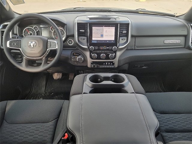 New 2026 RAM 1500 4x4 Crew Cab image 9