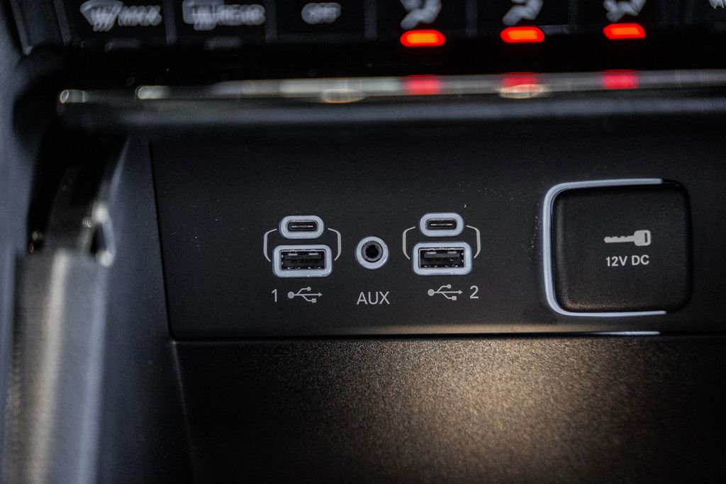 New 2025 Jeep Grand Cherokee Limited image 24