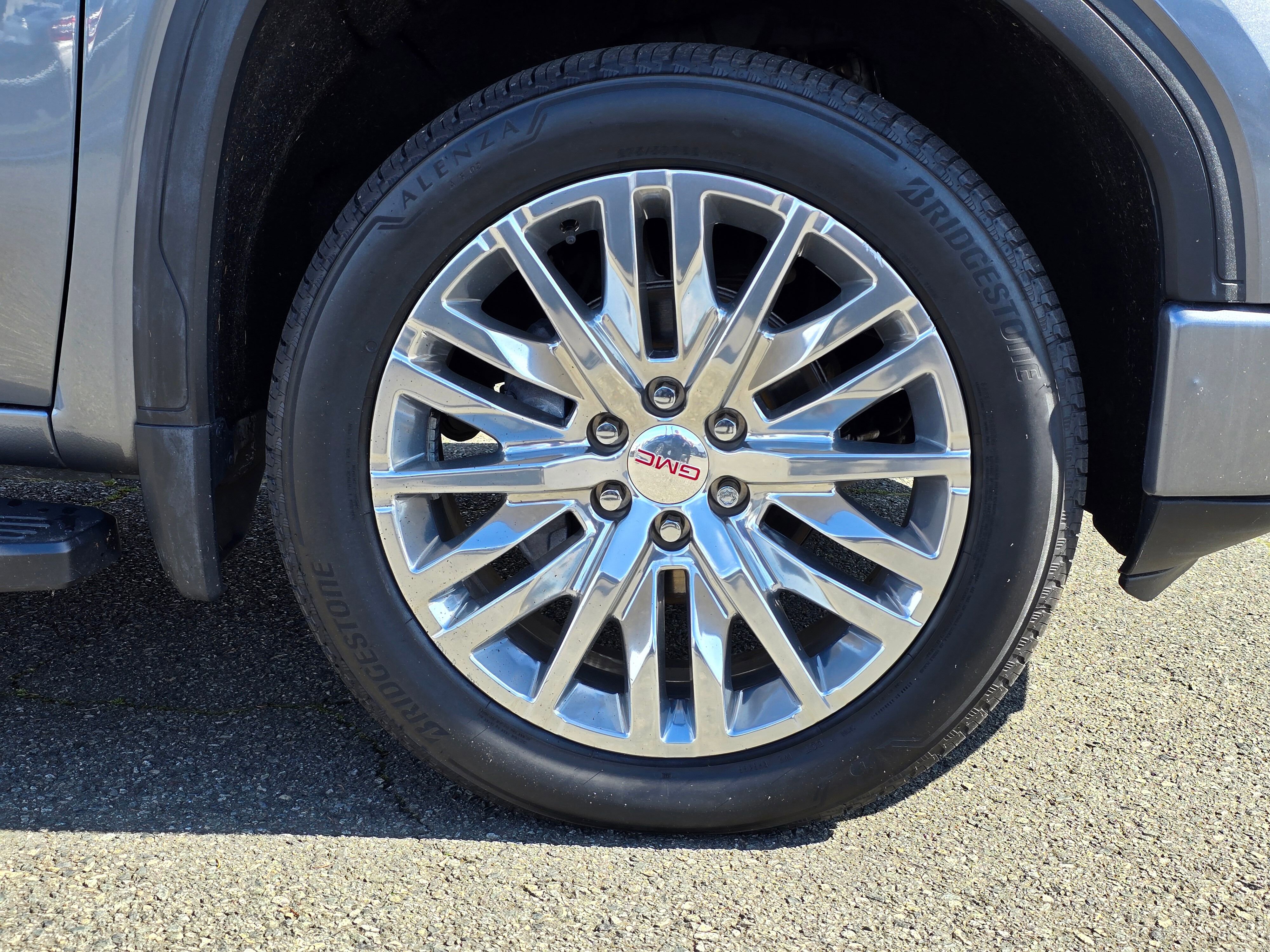 Used 2021 GMC Sierra 1500 Denali w/ Driver Alert Package II image 9