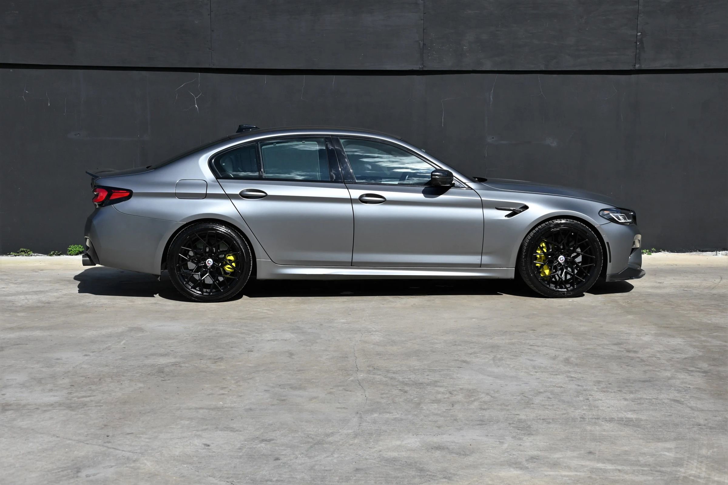 Used 2023 BMW M5 w/ Competition Package image 9