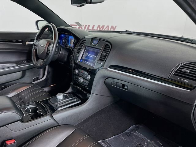 Used 2022 Chrysler 300 S image 40