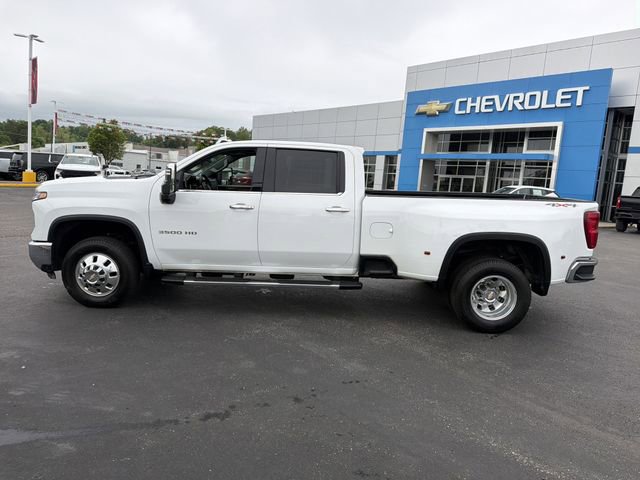 Used 2024 Chevrolet Silverado 3500 LTZ w/ LTZ Plus Package AWD/4WD image 8