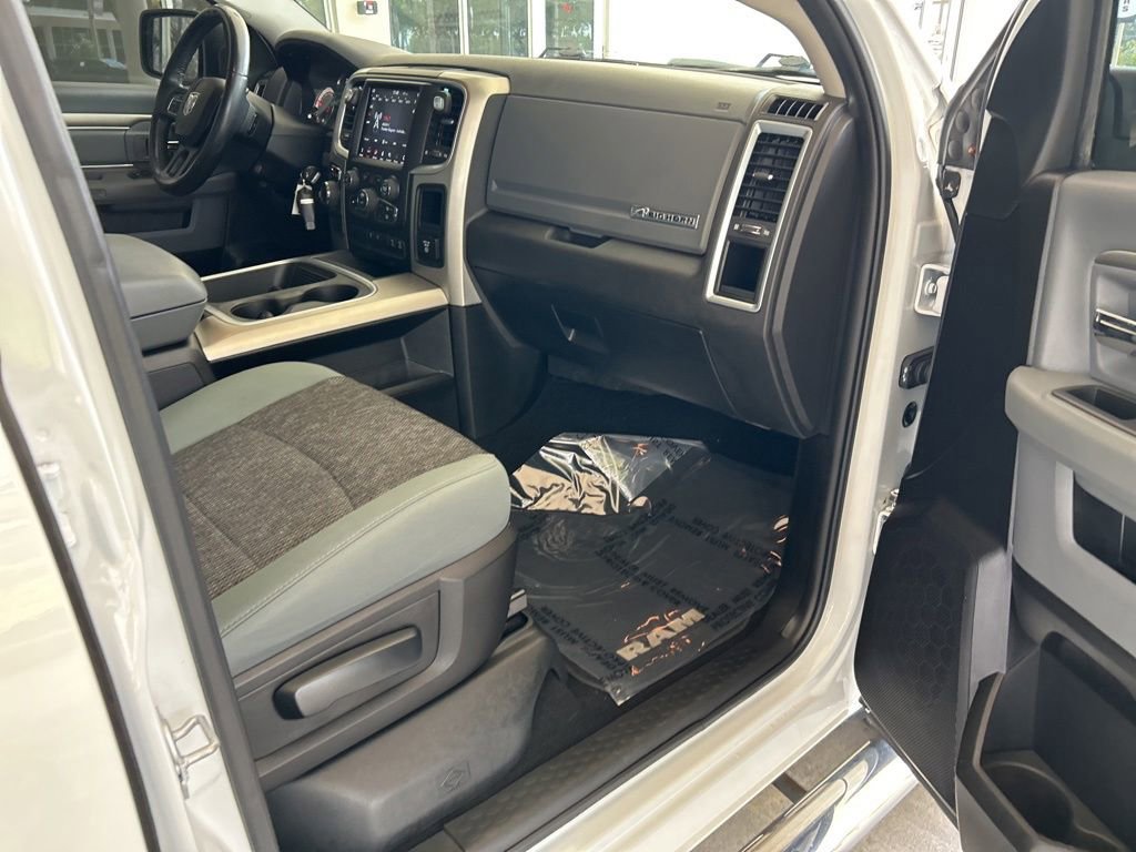 Used 2019 RAM 1500 Big Horn RWD image 26