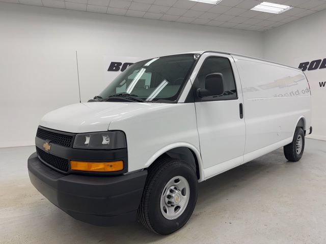 New 2026 Chevrolet Express 3500 Extended w/ Driver Convenience Package RWD image 1