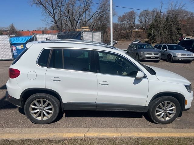 Used 2017 Volkswagen Tiguan Wolfsburg Edition image 3