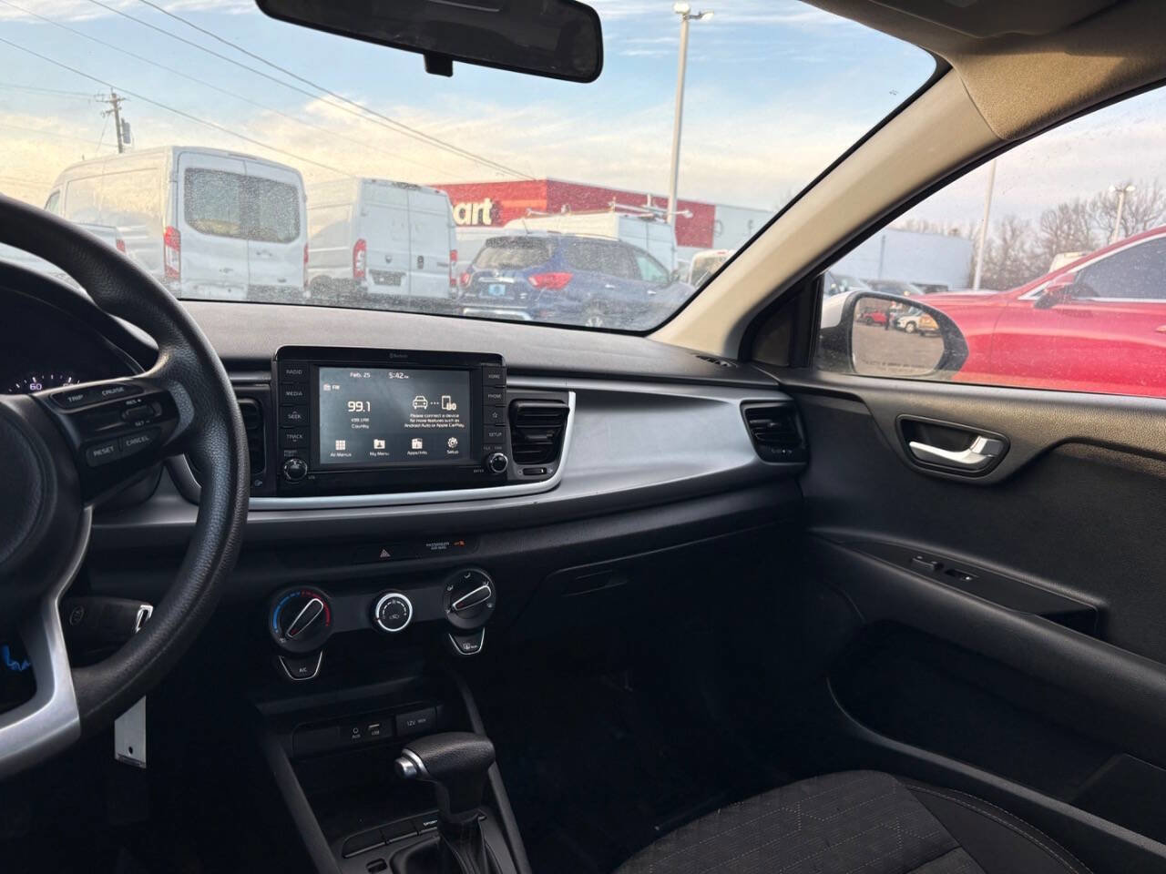 Used 2020 Kia Rio S image 8