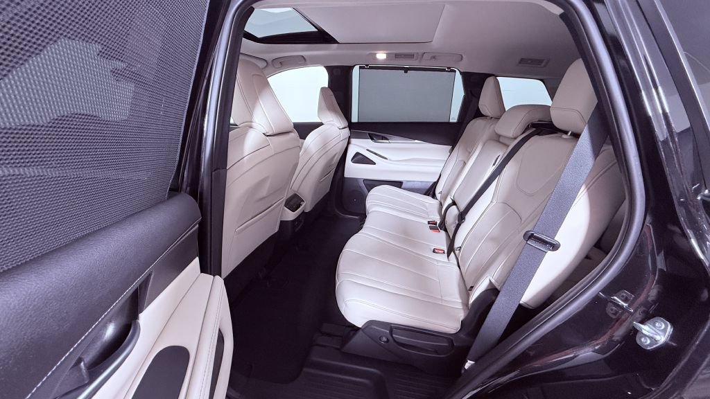 Used 2023 INFINITI QX60 Luxe w/ Cargo Package AWD/4WD image 22