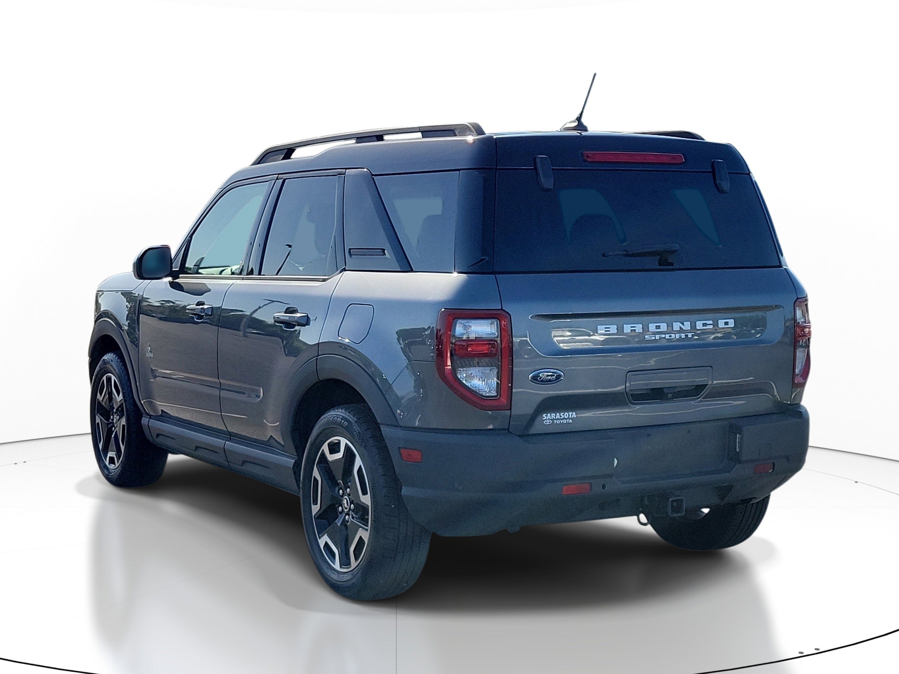 Used 2021 Ford Bronco Sport Outer Banks w/ Outer Banks Package (96D) AWD/4WD image 4