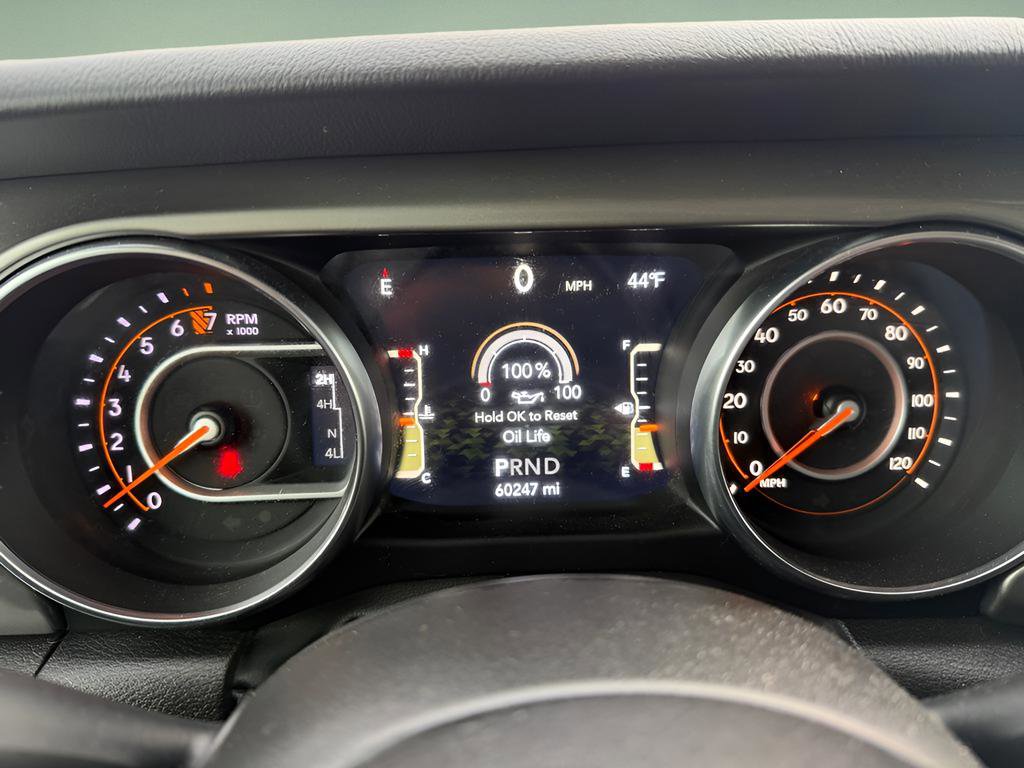 Used 2023 Jeep Gladiator Overland image 19