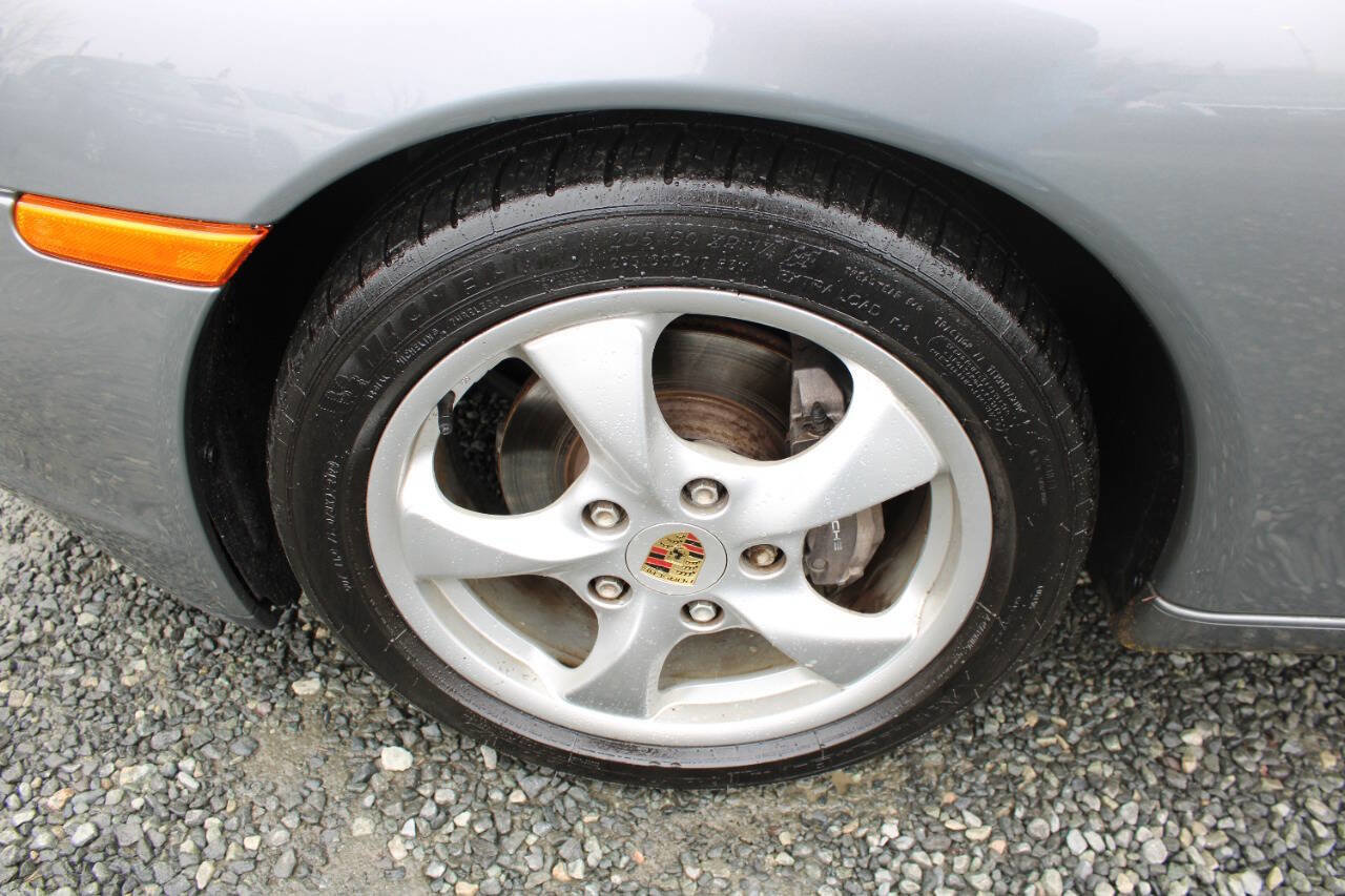 Used 2001 Porsche Boxster image 25