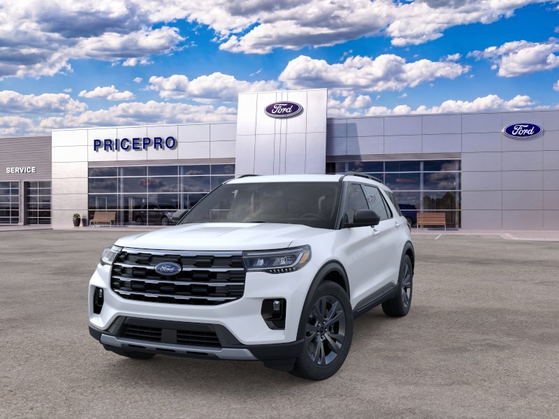 New 2026 Ford Explorer Active w/ Active Comfort Package AWD/4WD image 2