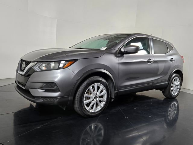 Used 2022 Nissan Rogue Sport S image 2