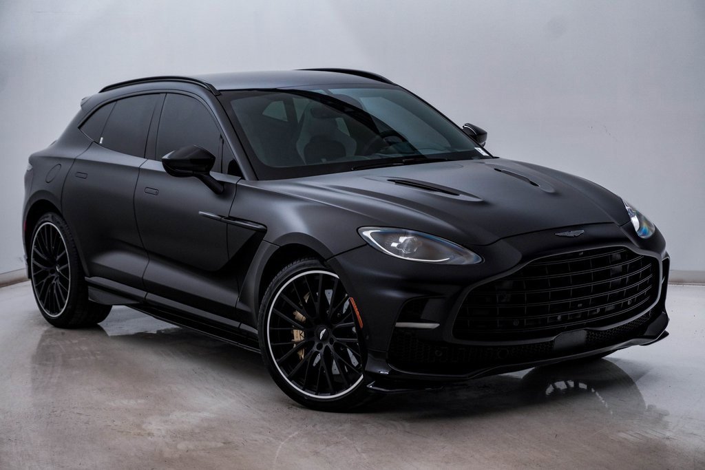 Used 2023 Aston Martin DBX 707 image 3
