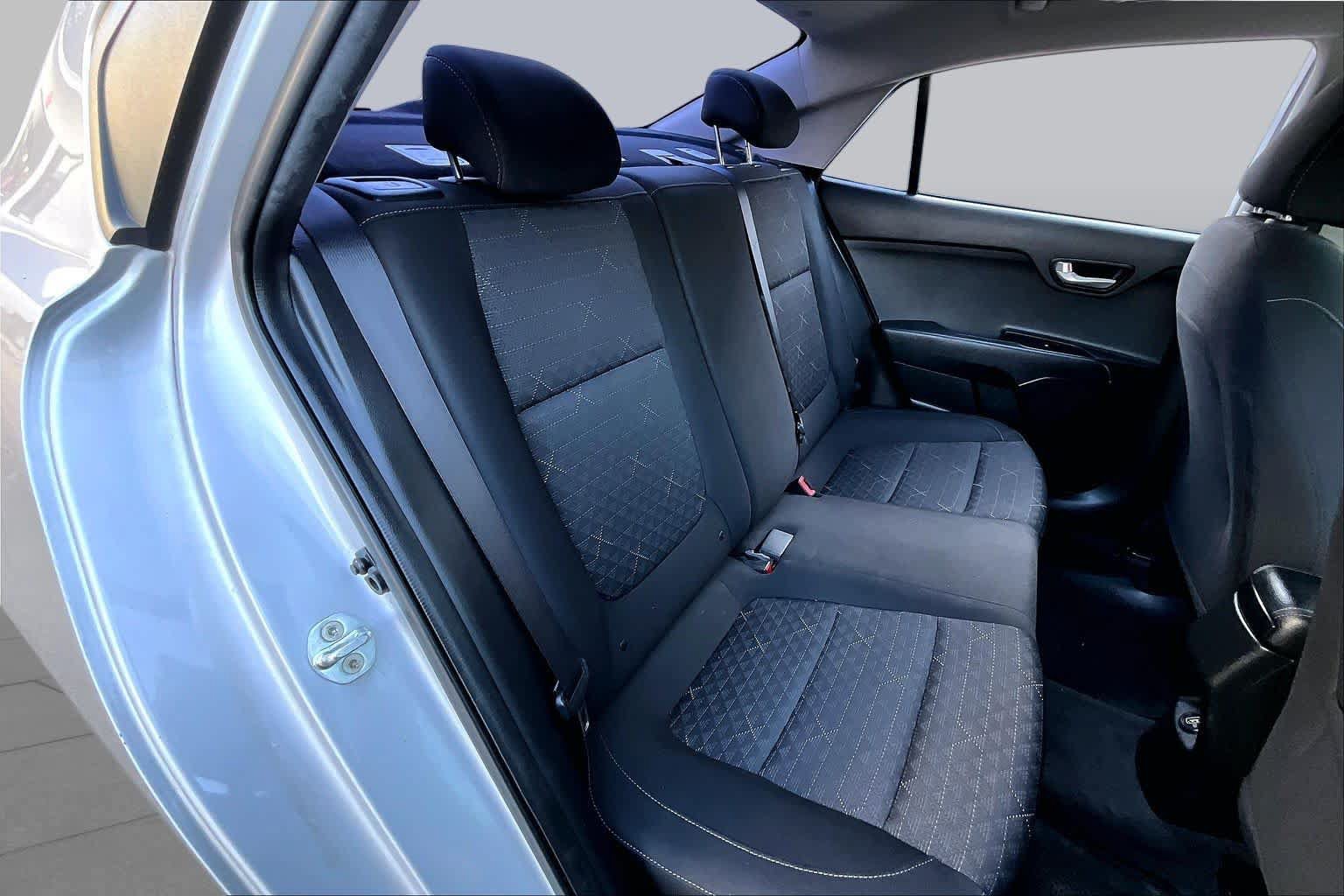 Used 2021 Kia Rio S w/ Technology Package FWD image 19