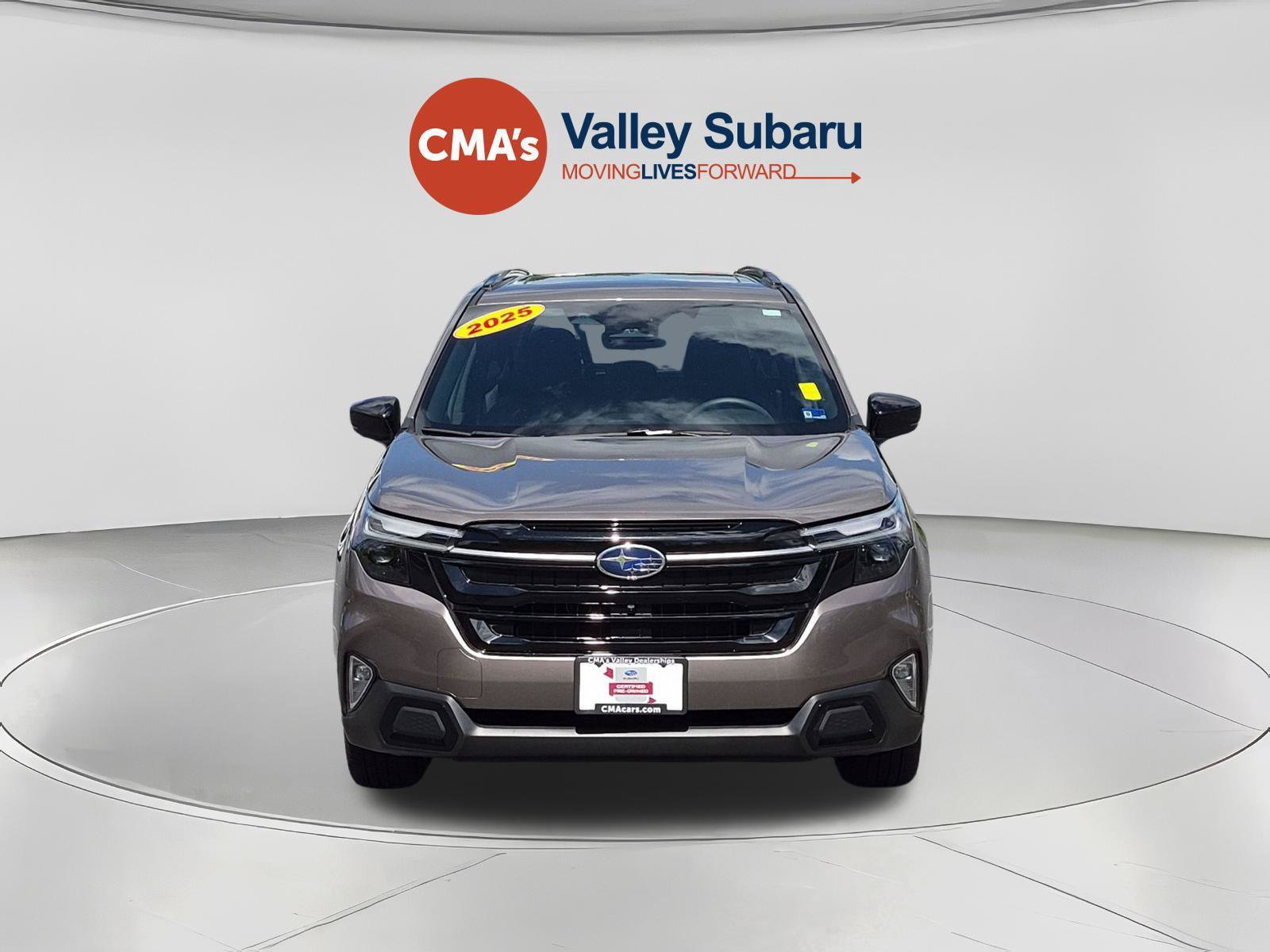 Certified 2025 Subaru Forester Touring AWD/4WD image 8
