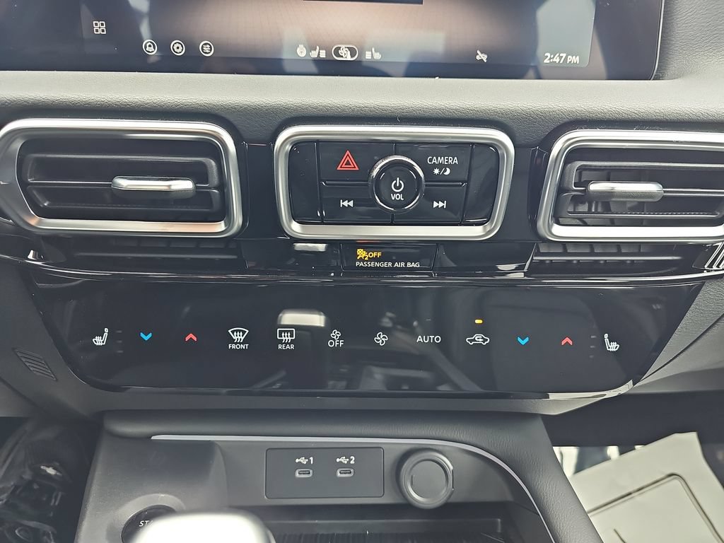 New 2026 Nissan Sentra SR w/ SR Premium Package FWD image 28