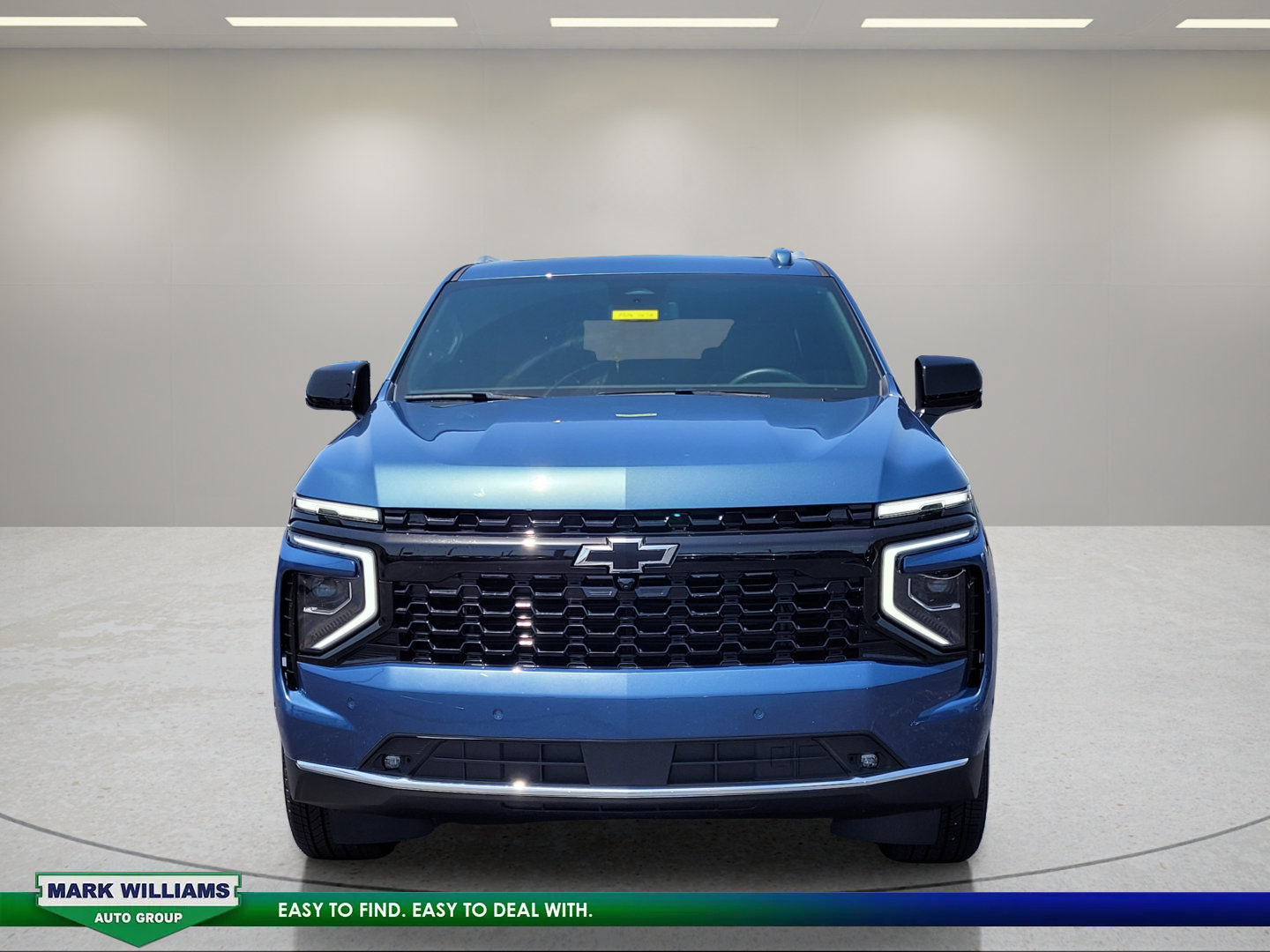 Used 2026 Chevrolet Suburban Premier AWD/4WD image 9