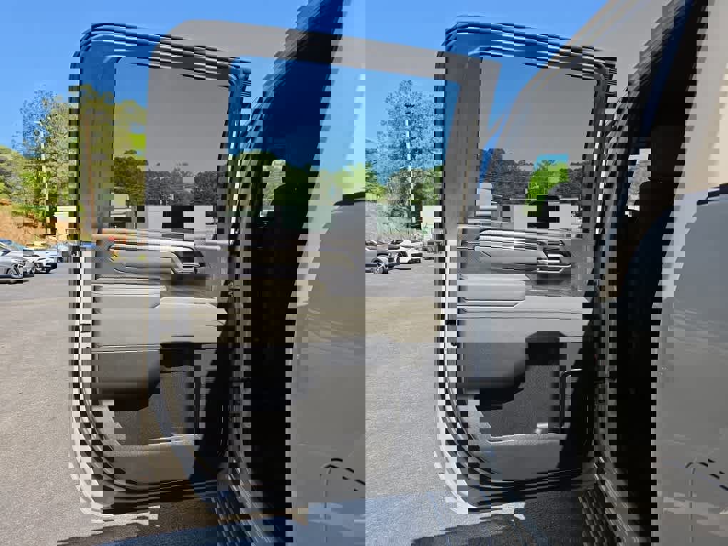 Used 2026 Chevrolet Silverado 2500 ZR2 w/ LPO, Dark Essentials Package image 36