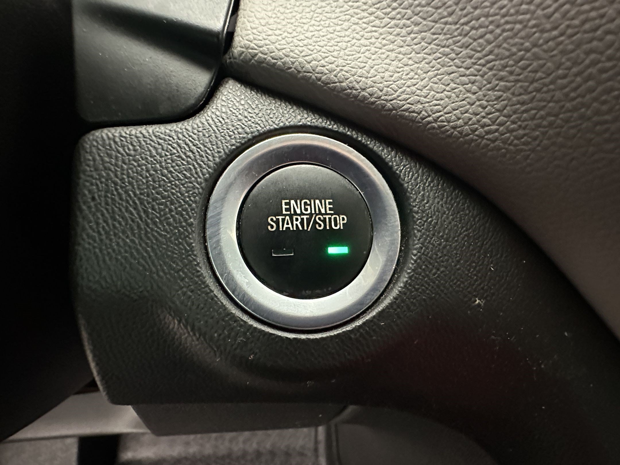 Certified 2021 Chevrolet Equinox LS AWD/4WD image 17