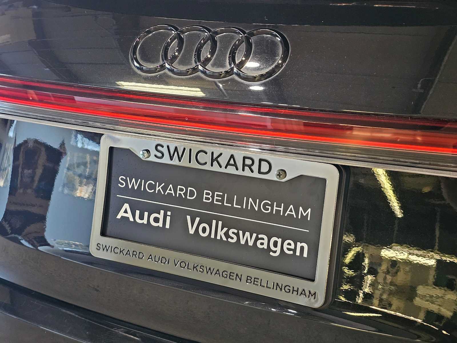Used 2023 Audi Q4 e-tron Premium Plus w/ Premium Plus AWD/4WD image 14