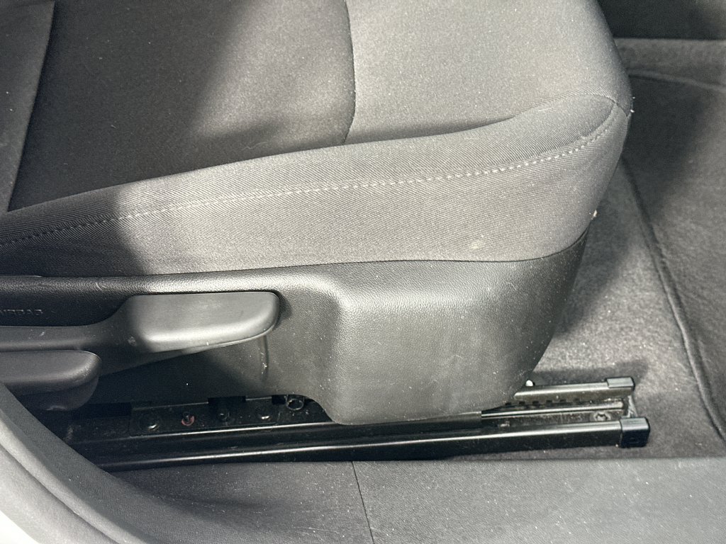 Used 2023 Chevrolet Malibu LS FWD image 23