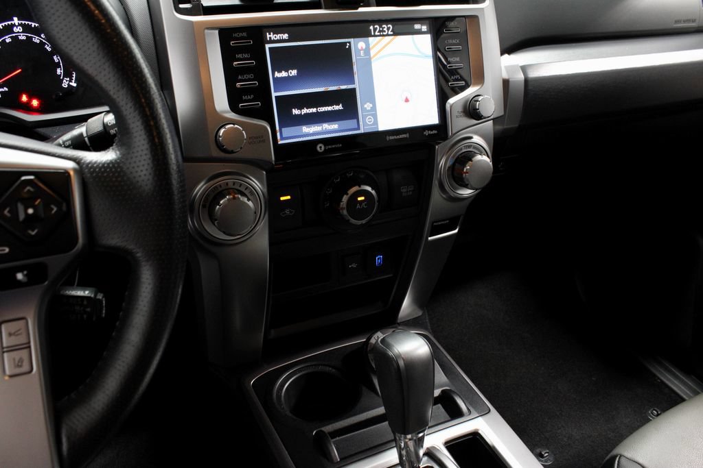 Used 2023 Toyota 4Runner SR5 Premium AWD/4WD image 33