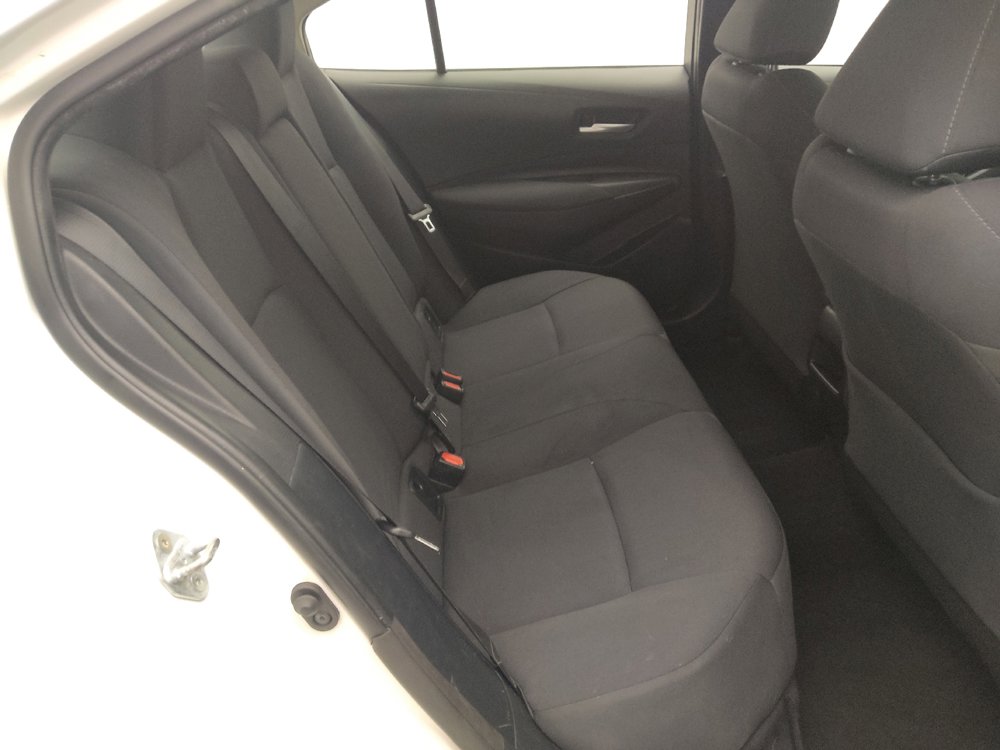 Used 2021 Toyota Corolla LE FWD image 19