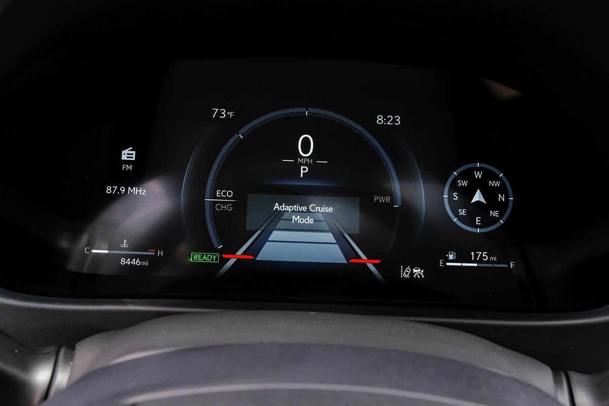 Used 2025 Lexus UX 300h FWD image 17