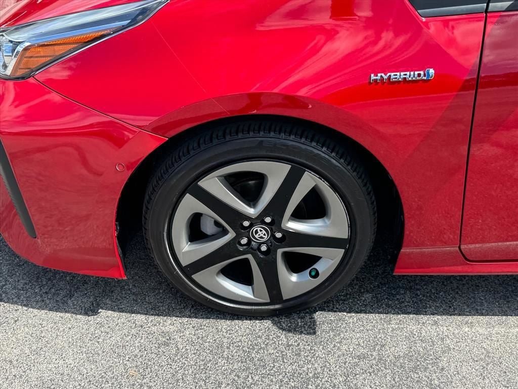 Used 2021 Toyota Prius Limited FWD image 19