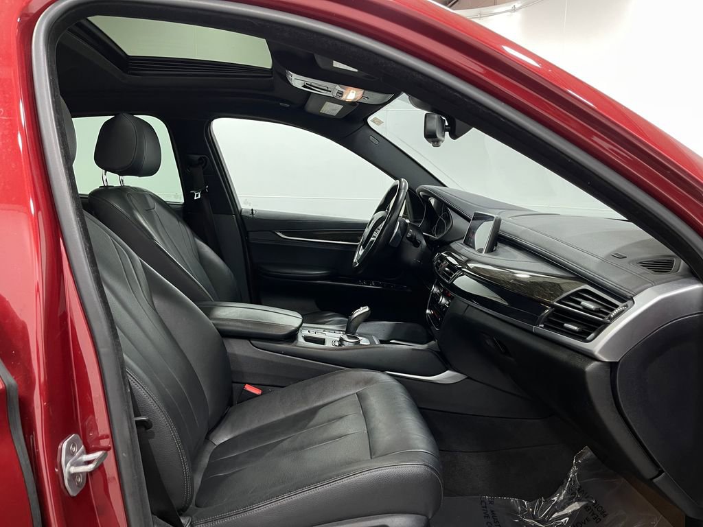 Used 2019 BMW X6 xDrive35i w/ Executive Package image 34
