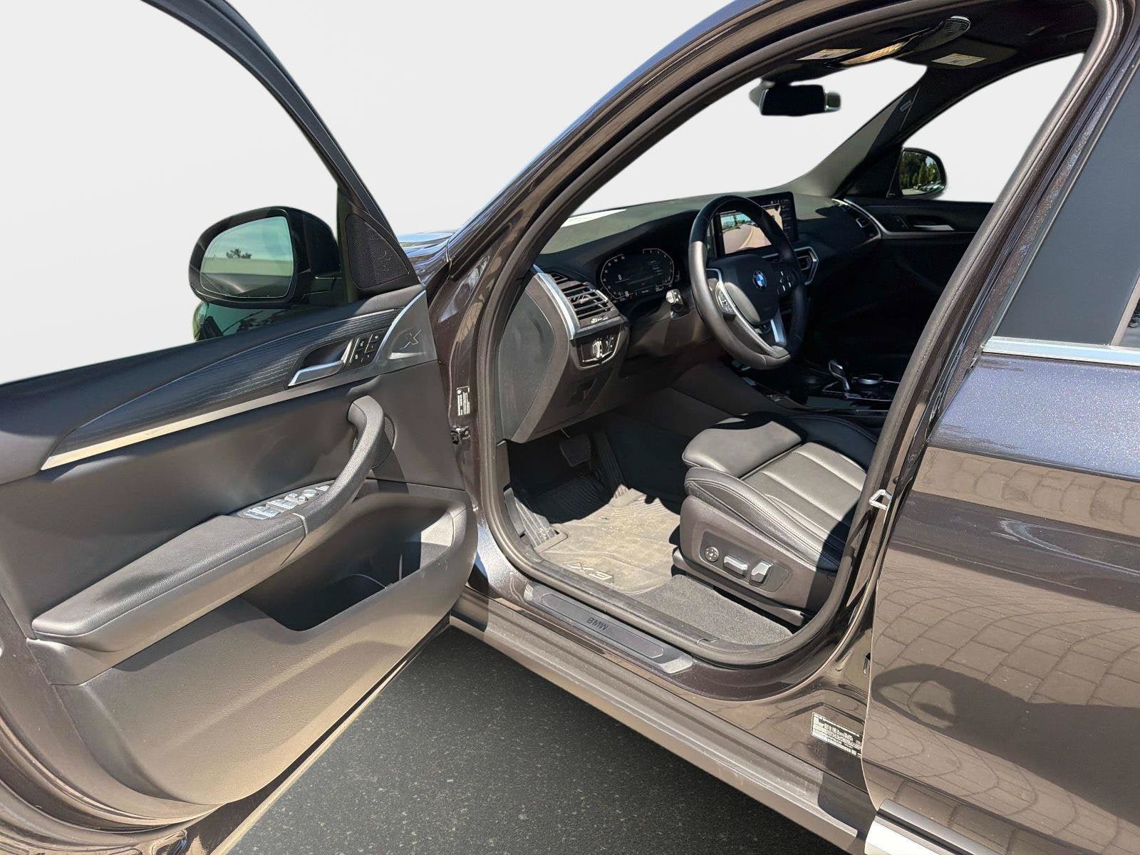 Used 2023 BMW X3 sDrive30i w/ Premium Package RWD image 19