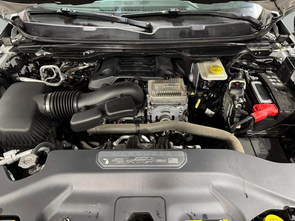 Used 2022 Jeep Wagoneer Series I w/ Premium Group I AWD/4WD image 30