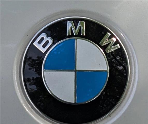 Used 2025 BMW 330i xDrive Sedan AWD/4WD image 27