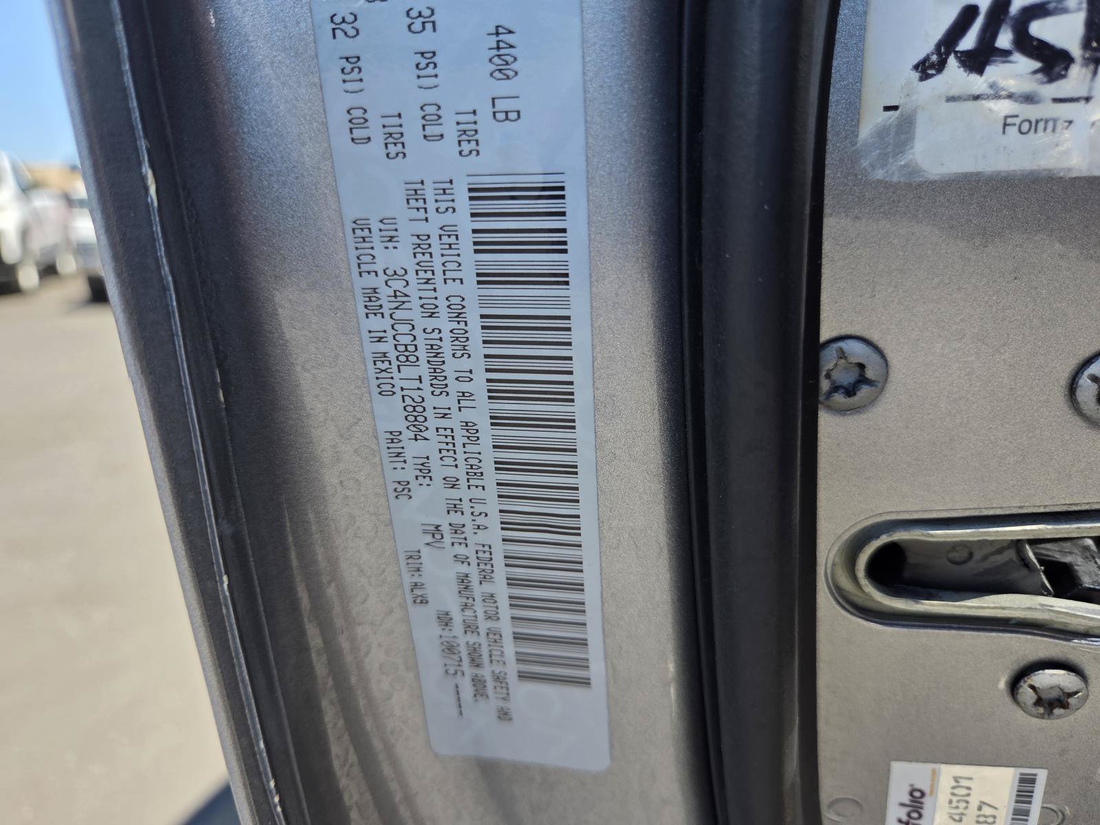 Used 2020 Jeep Compass Limited FWD image 30