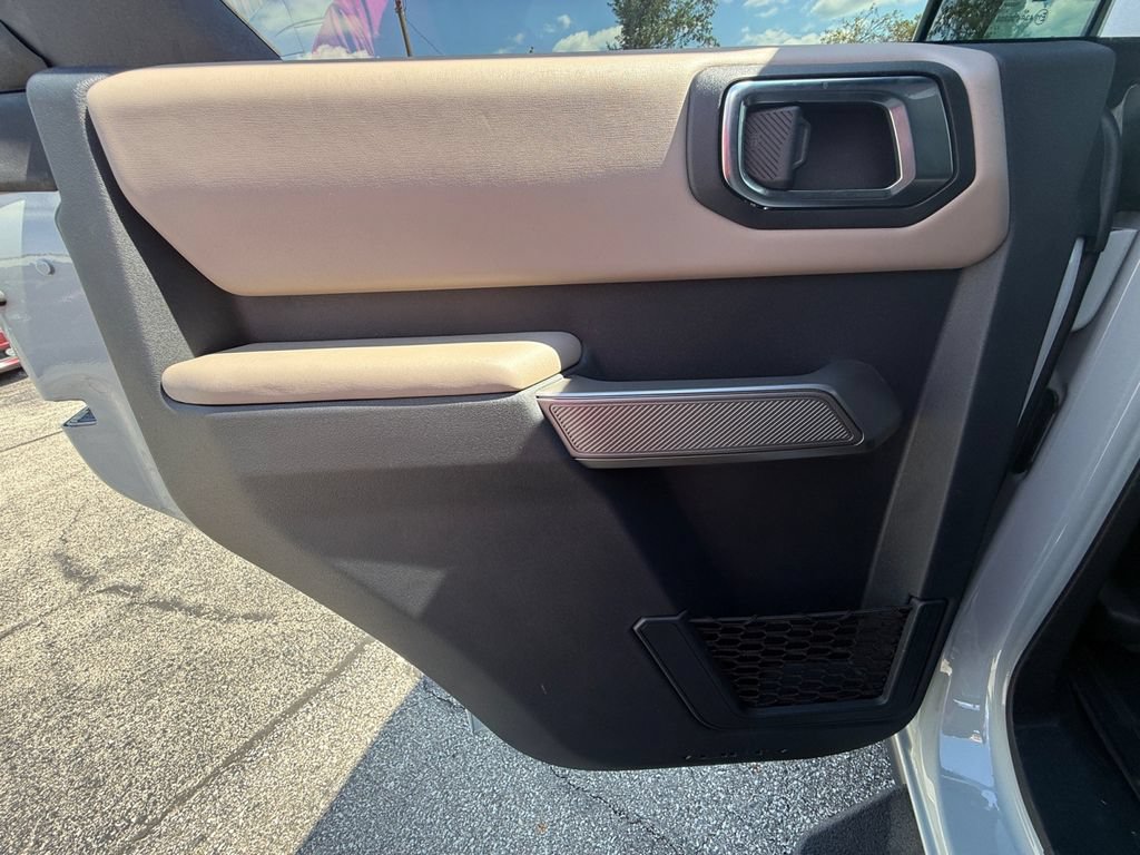 Used 2023 Ford Bronco Wildtrak AWD/4WD image 22