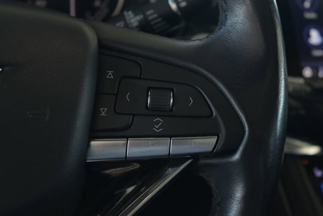 Used 2023 Cadillac XT6 Premium Luxury image 11